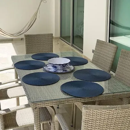 Apartment Comodo Apartamento En Servicio Domestico Incluido