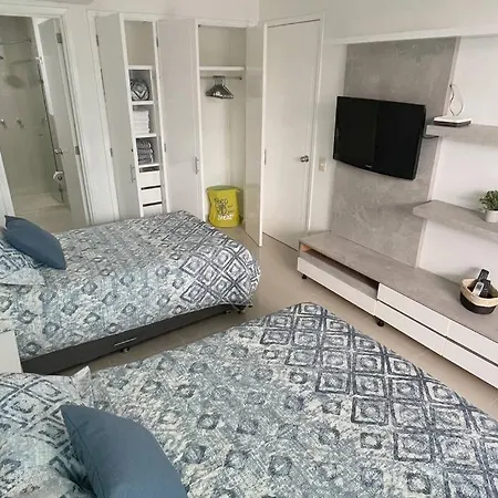 Comodo Apartamento En Servicio Domestico Incluido