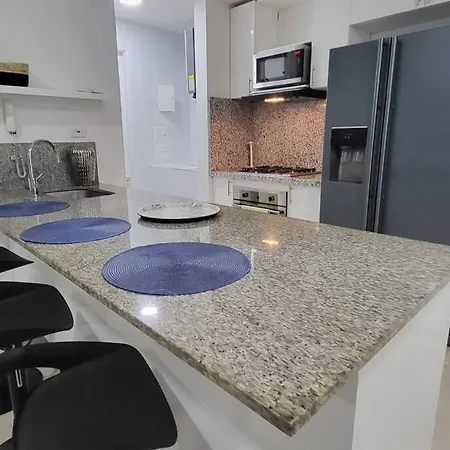 Comodo Apartamento En Servicio Domestico Incluido * Cartagena
