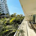 COMODO Apartamento en Cartagena Servicio Domestico Incluido