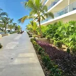 Comodo Apartamento En Cartagena Servicio Domestico Incluido