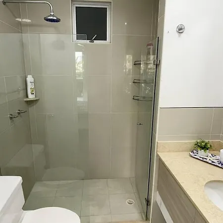Comodo Apartamento En Servicio Domestico Incluido